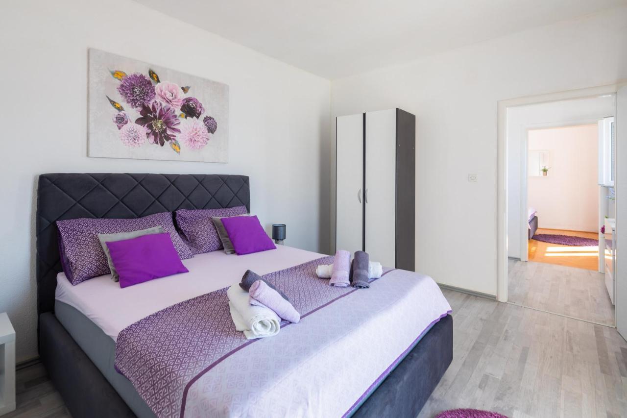 Sky Way Apartments Dugi Rat Bagian luar foto